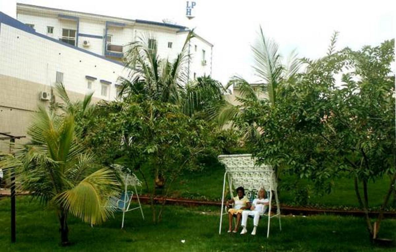 ياوندي Le Luxtral Hotel المظهر الخارجي الصورة
