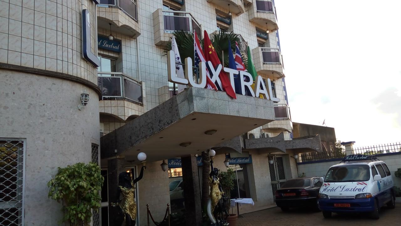 ياوندي Le Luxtral Hotel المظهر الخارجي الصورة